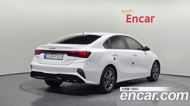 Kia K3 из Кореи Encar