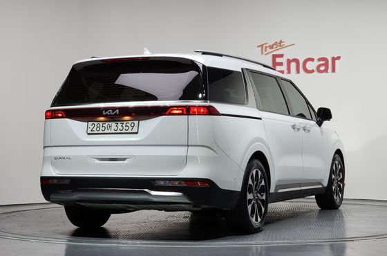 Kia Carnival Gasoline 7-Seater Signature — пробег 19 057 км — фото 2 из 5