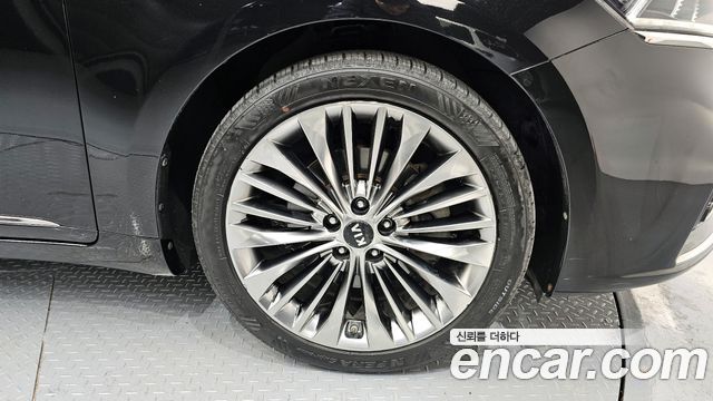 Kia K7 из Кореи Encar