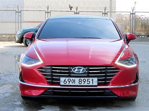 Hyundai Sonata 2.0 Premium Family — пробег 98 072 км — фото 1 из 5