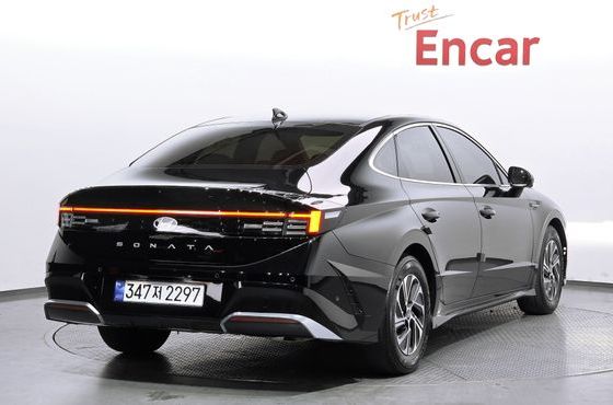 Hyundai Sonata Premium — пробег 68 610 км — фото 2 из 5