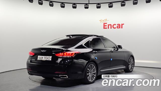 Hyundai Genesis из Кореи Encar