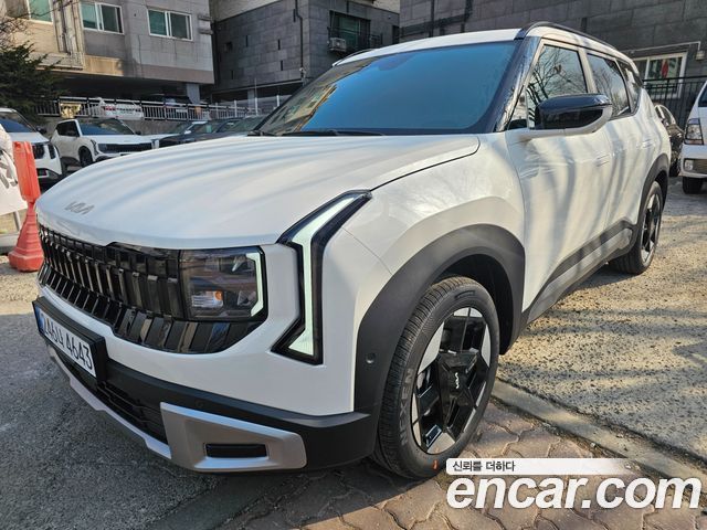 Kia Seltos Gasoline 1.6T 2WD Prestige — пробег 500 км — фото 3 из 5