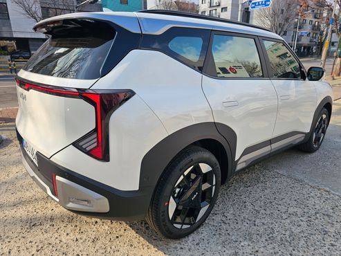 Kia Seltos Gasoline 1.6T 2WD Prestige — пробег 500 км — фото 5 из 5