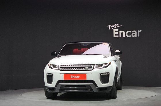 Land Rover Range Rover Evoque 2.0 TD4 SE Dynamic Convertible — пробег 81 297 км — фото 3 из 5