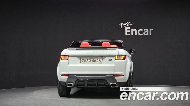 Land Rover Range Rover Evoque 2.0 TD4 SE Dynamic Convertible — пробег 81 297 км — фото 4 из 5