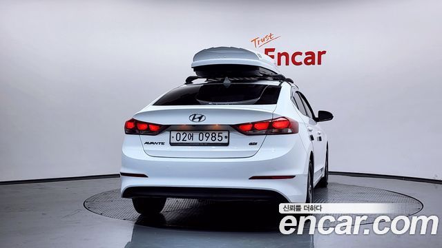 Hyundai AVANTE из Кореи Encar