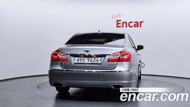 Hyundai Genesis из Кореи Encar