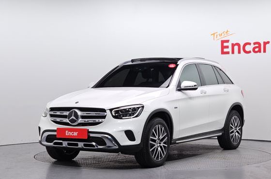 Mercedes-Benz GLC-Class GLC300e 4MATIC — пробег 40 705 км — фото 1 из 5
