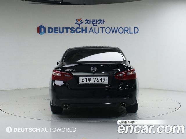 Nissan Altima из Кореи Encar
