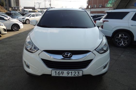 Hyundai Tucson Diesel 2WD LX20 Luxury — пробег 283 183 км — фото 2 из 5