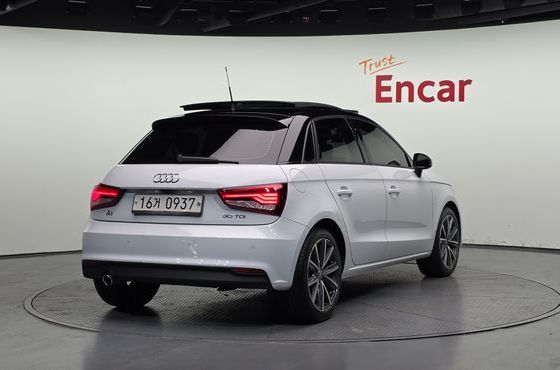 Audi A1 30 TDI Design Premium Sporback — пробег 102 065 км — фото 2 из 5