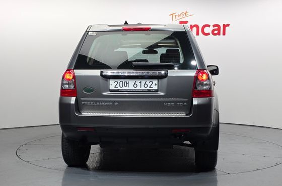 Land Rover Freelander 2.2 TD4 HSE — пробег 263 319 км — фото 4 из 5