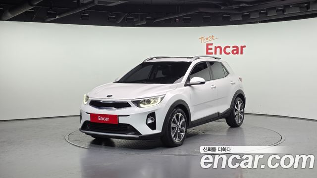 Kia Stonic Diesel 1.6 Prestige — пробег 72 496 км — фото 1 из 5