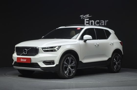 Volvo XC40 B4 Inscription — пробег 83 187 км — фото 1 из 5
