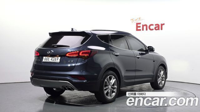 Hyundai Santafe Diesel 2.0 2WD Premium — пробег 157 907 км — фото 2 из 5