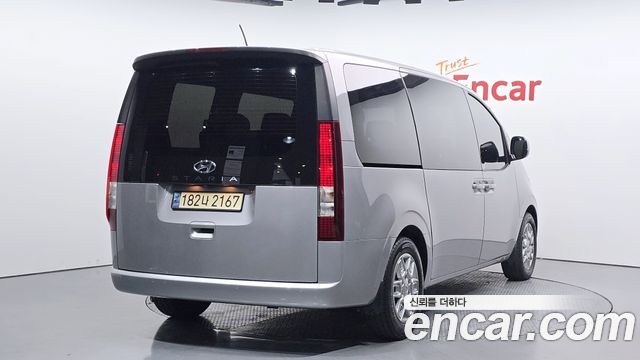 Hyundai Staria из Кореи Encar