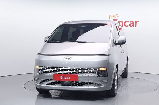 Hyundai Staria Tourer 9-Seater Modern — пробег 93 378 км — фото 3 из 5