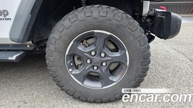Jeep Gladiator 3.6 Rubicon — пробег 49 971 км — фото 5 из 5