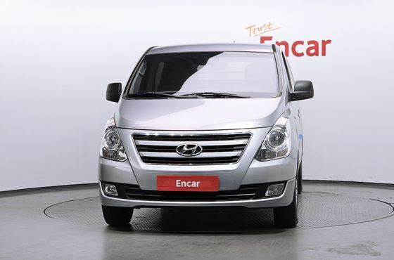 Hyundai Starex 5-Seater VAN Smart — пробег 176 706 км — фото 3 из 5