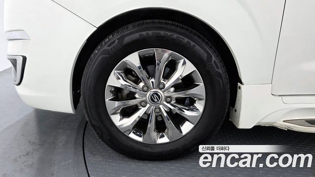 Ssangyong KORANDO из Кореи Encar