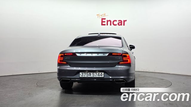Volvo S90 из Кореи Encar