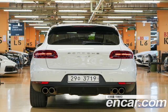 Porsche Macan из Кореи Encar