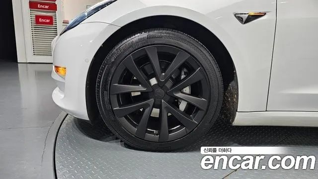 Tesla Model 3 Long Range AWD — пробег 84 715 км — фото 5 из 5