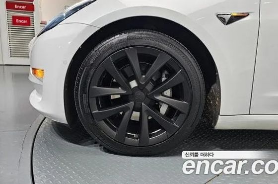 Tesla Model 3 Long Range AWD — пробег 84 715 км — фото 5 из 5