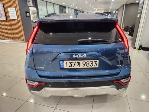 Kia Niro Signature — пробег 69 700 км — фото 4 из 5