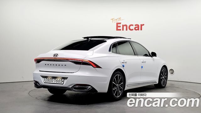 Hyundai Grandeur из Кореи Encar