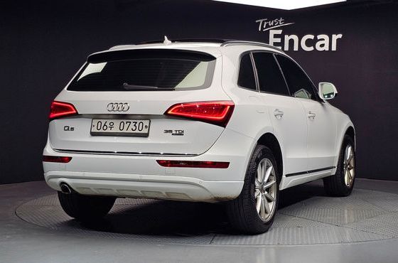 Audi Q5 35 TDI Quattro Dynamic 8R — пробег 177 254 км — фото 2 из 5