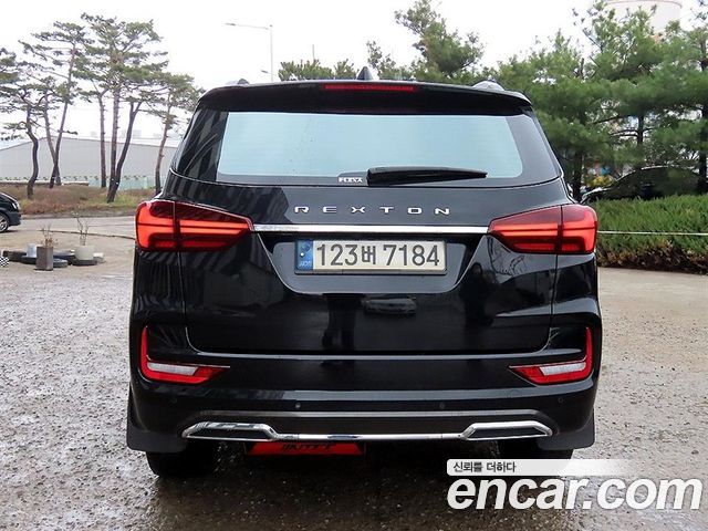 Ssangyong Rexton из Кореи Encar