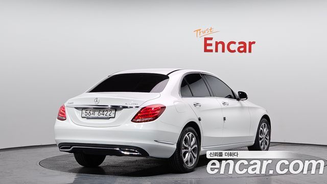 Mercedes-Benz C-Class из Кореи Encar