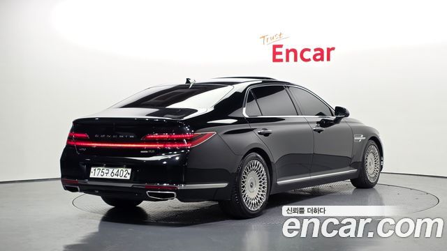 Genesis G90 из Кореи Encar