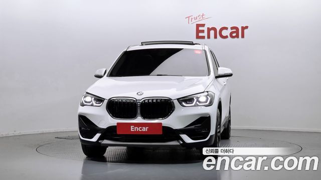 BMW X1 xDrive 20i Advantage — пробег 60 908 км — фото 3 из 5