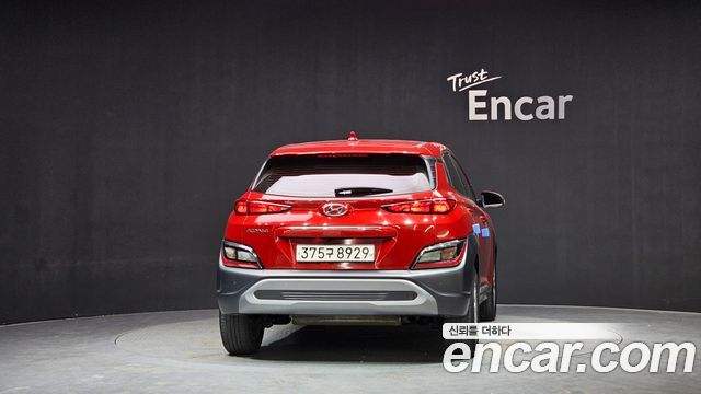 Hyundai Kona из Кореи Encar