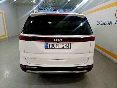 Kia Carnival 9-Seater Noblesse — пробег 60 800 км — фото 4 из 5