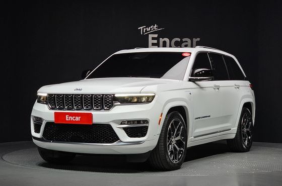 Jeep Cherokee 4xe Summit Reserve — пробег 74 597 км — фото 1 из 5