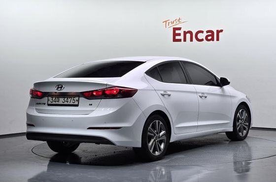 Hyundai AVANTE 1.6 GDI Value Plus — пробег 142 820 км — фото 2 из 5