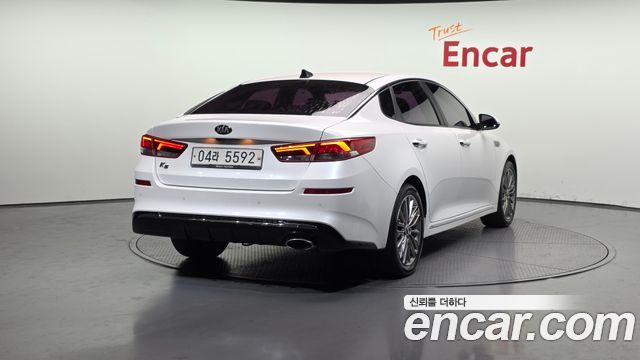 Kia K5 из Кореи Encar