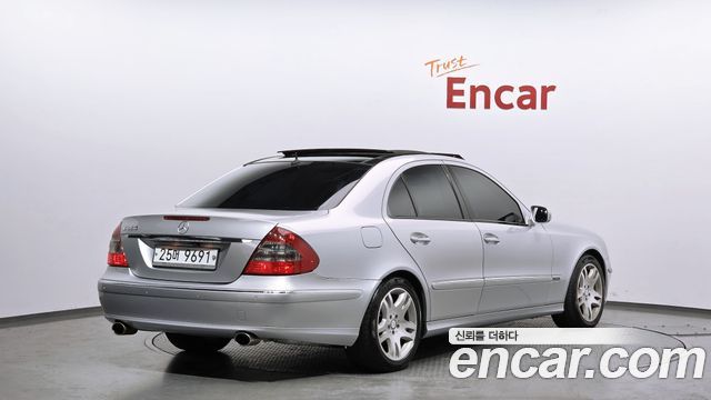 Mercedes-Benz E-Class из Кореи Encar