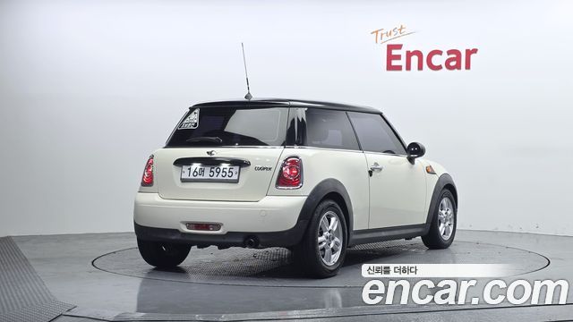 Mini Cooper из Кореи Encar