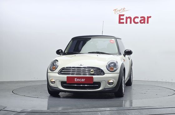 Mini Cooper SE — пробег 107 943 км — фото 3 из 5