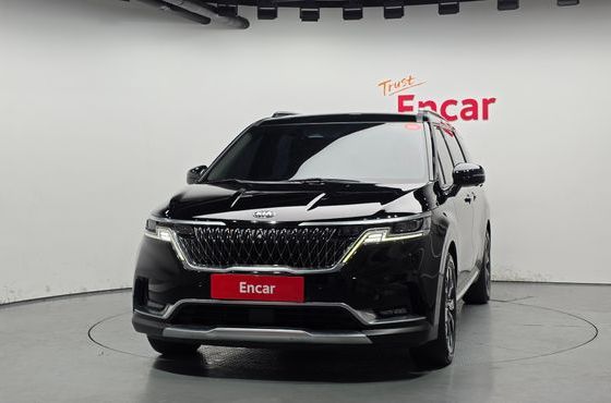 Kia Carnival 9-Seater Signature — пробег 194 850 км — фото 3 из 5