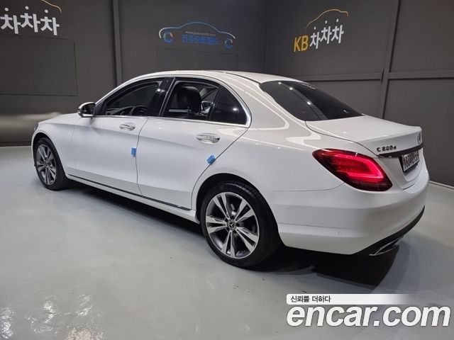 Mercedes-Benz C-Class из Кореи Encar