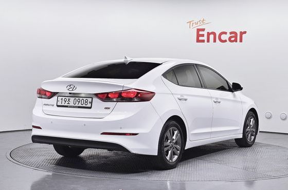 Hyundai AVANTE 1.6 GDI Smart Special — пробег 93 784 км — фото 2 из 5