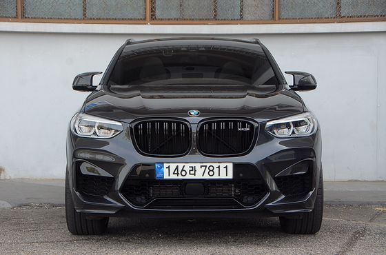 BMW X4M 3.0 Competition Carbon Package — пробег 29 785 км — фото 1 из 5