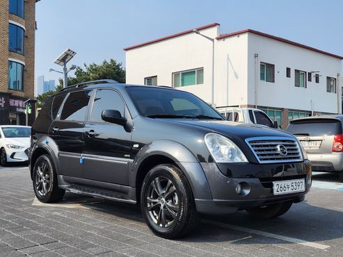 Ssangyong Rexton AWD RX7 High-Deluxe — пробег 276 544 км — фото 2 из 5
