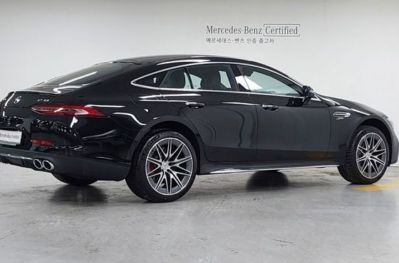 Mercedes-Benz AMG GT 4Door 43 4MATIC+ — пробег 10 км — фото 2 из 5